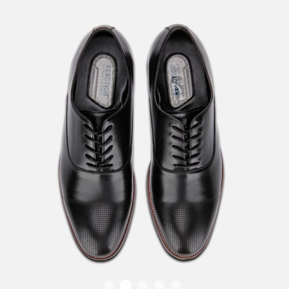KENNETH COLE Jean Perforated Cap Lace Up
